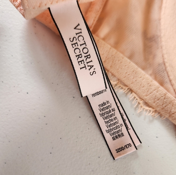 Victoria's Secret Peach Pink Lace Underwire Unpadded Bra Size 32DD Lingerie - Picture 4 of 5